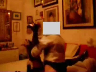 ਵੱਡੀ ਅਤੇ ਕੁਦਰਤੀ ਮੋਨਿਕਾ